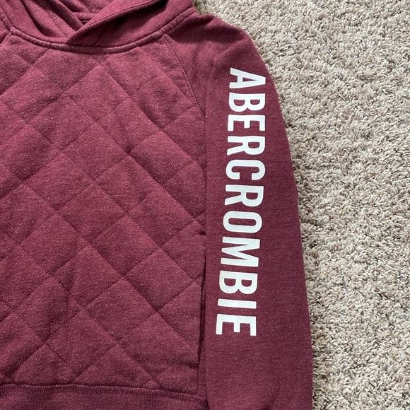 Abercrombie Kids size 7/8 Quilted Front Hoodie - Picture 3 of 5